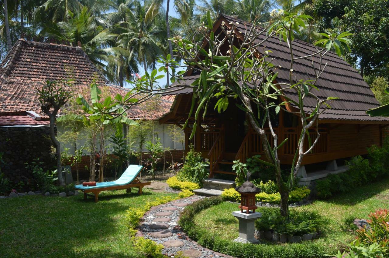 The Lumbung Tejakula Hotel Exterior foto